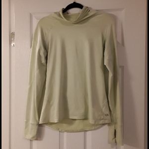 GapFit pull over hood layer
